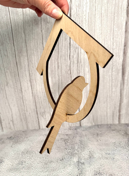Hanging birdhouse with bird DIY kit