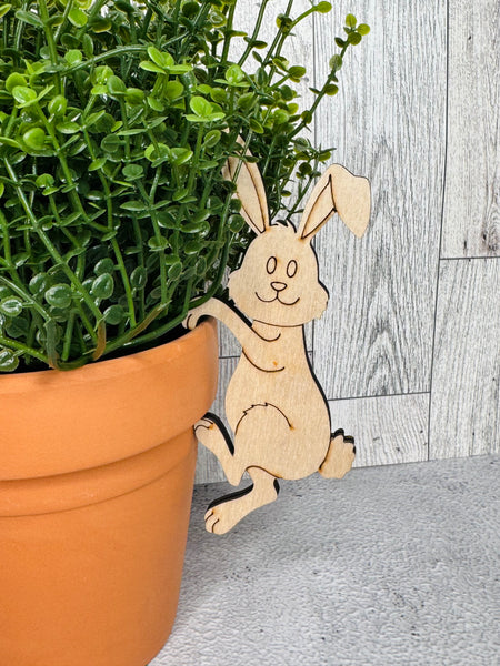 Set of 2 hanging bunnies DIY