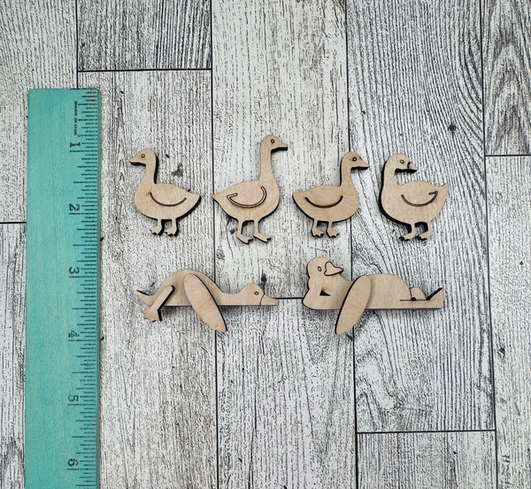 Set of mini geese