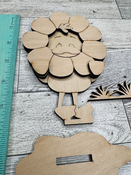 Duck with a daisy DIY shelf sitter
