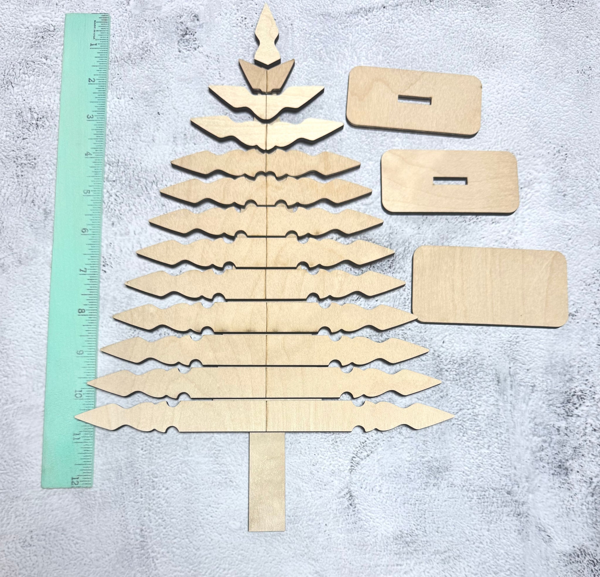 Fence picket standing Christmas tree DIY kit