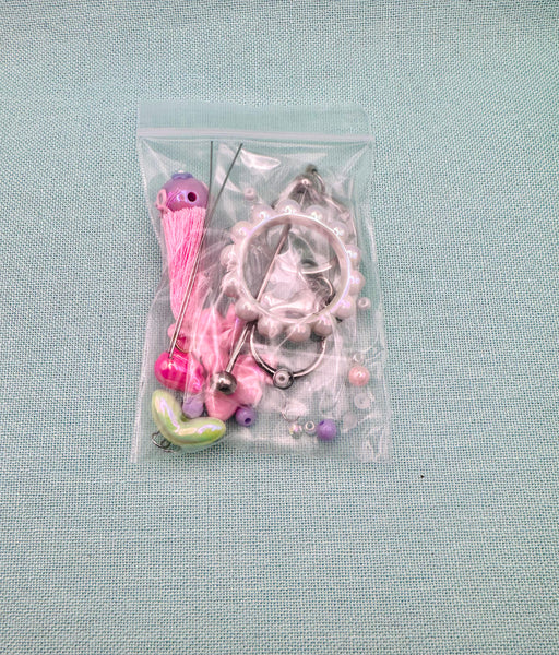 Tulip bag charm DIY kit