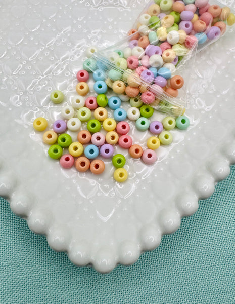 Pastel 6mm seed beads