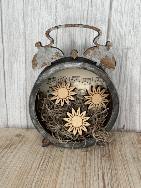 Alarm clock accessory set