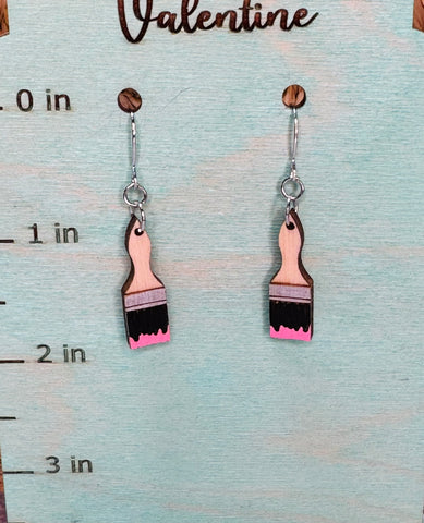 Paintbrush earrings pink