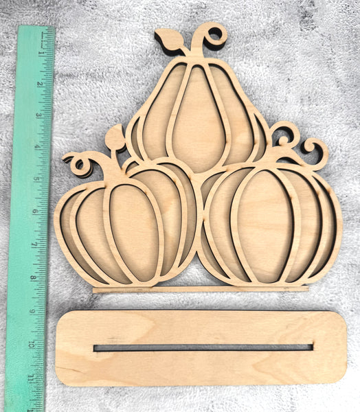 Standing pumpkin stack
