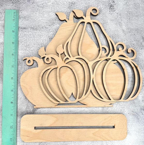 Standing pumpkin stack