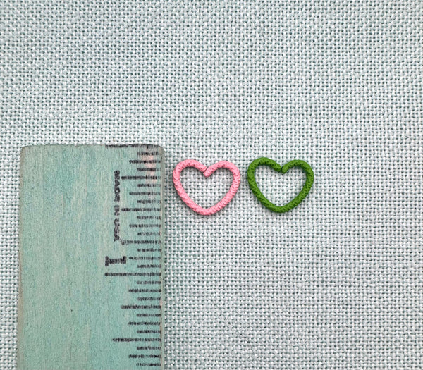 Primary color metal heart jump rings