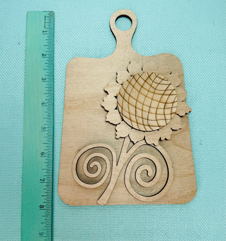 Sunflower on a cutting board DIY kit
