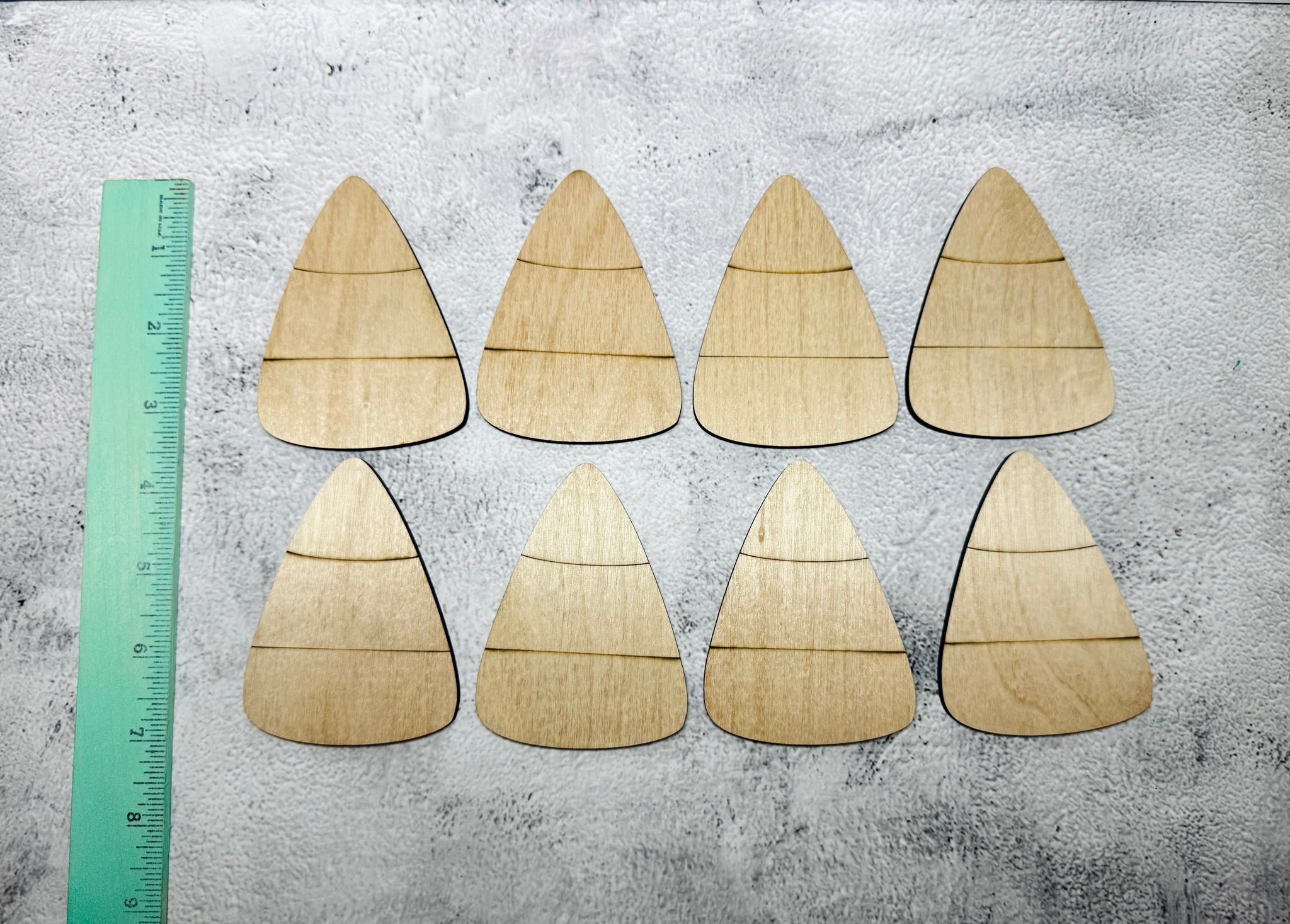 Set of 8 candy corn
