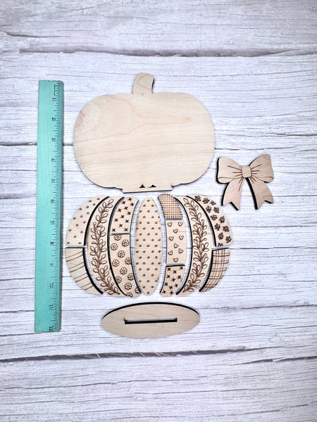 Standing patchwork pumpkin DIY
