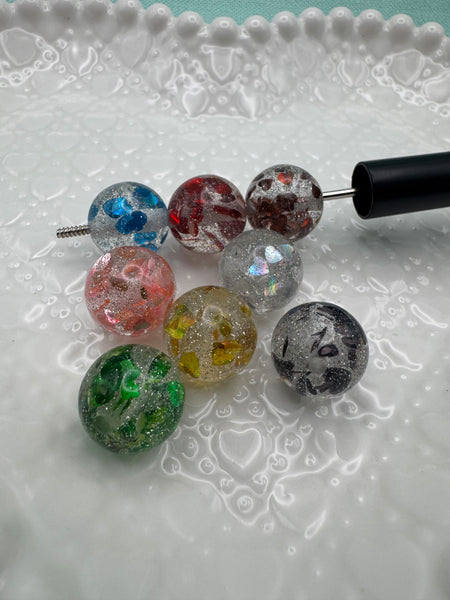 16mm clear heart confetti beads (8)