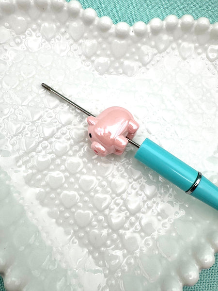 Pig bead focal