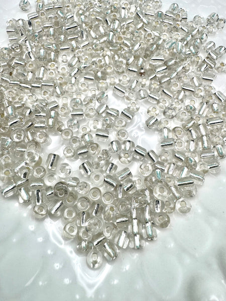 Silver lined 4mm glass seed beads