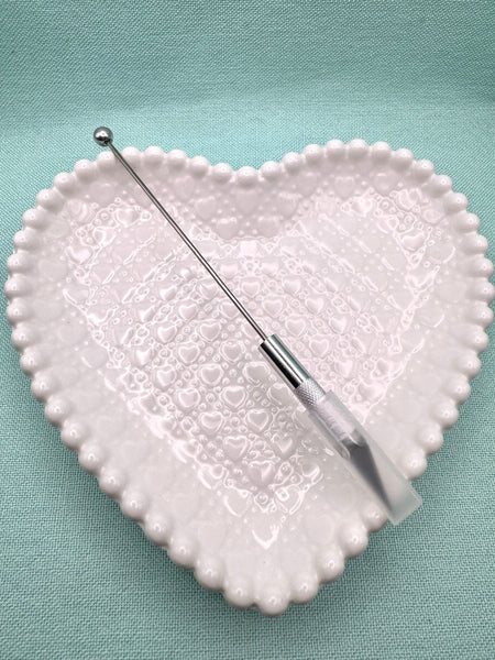 Beadable utility knife tool